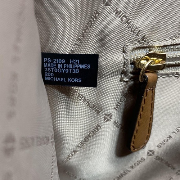 Michael Kors Kenly Large North South (NS) Logo Tote Bag - Light Cream Multi - Picture 8 of 8